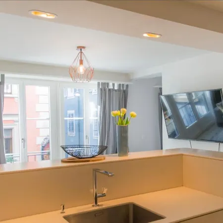 ニーダードルフ グロスミュンスター チューリッヒ