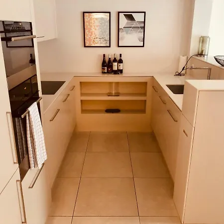 Niederdorf - Grossmuenster Apartamento