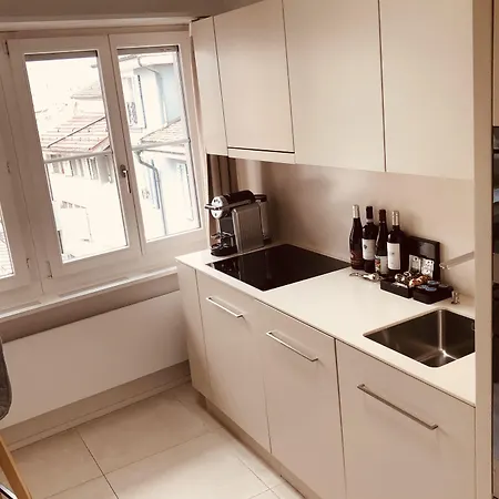 Niederdorf - Grossmuenster * ציריך